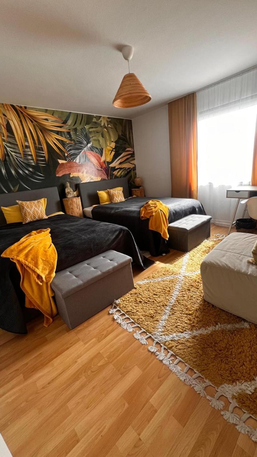 Daheim In Essen Apartment ภายนอก รูปภาพ
